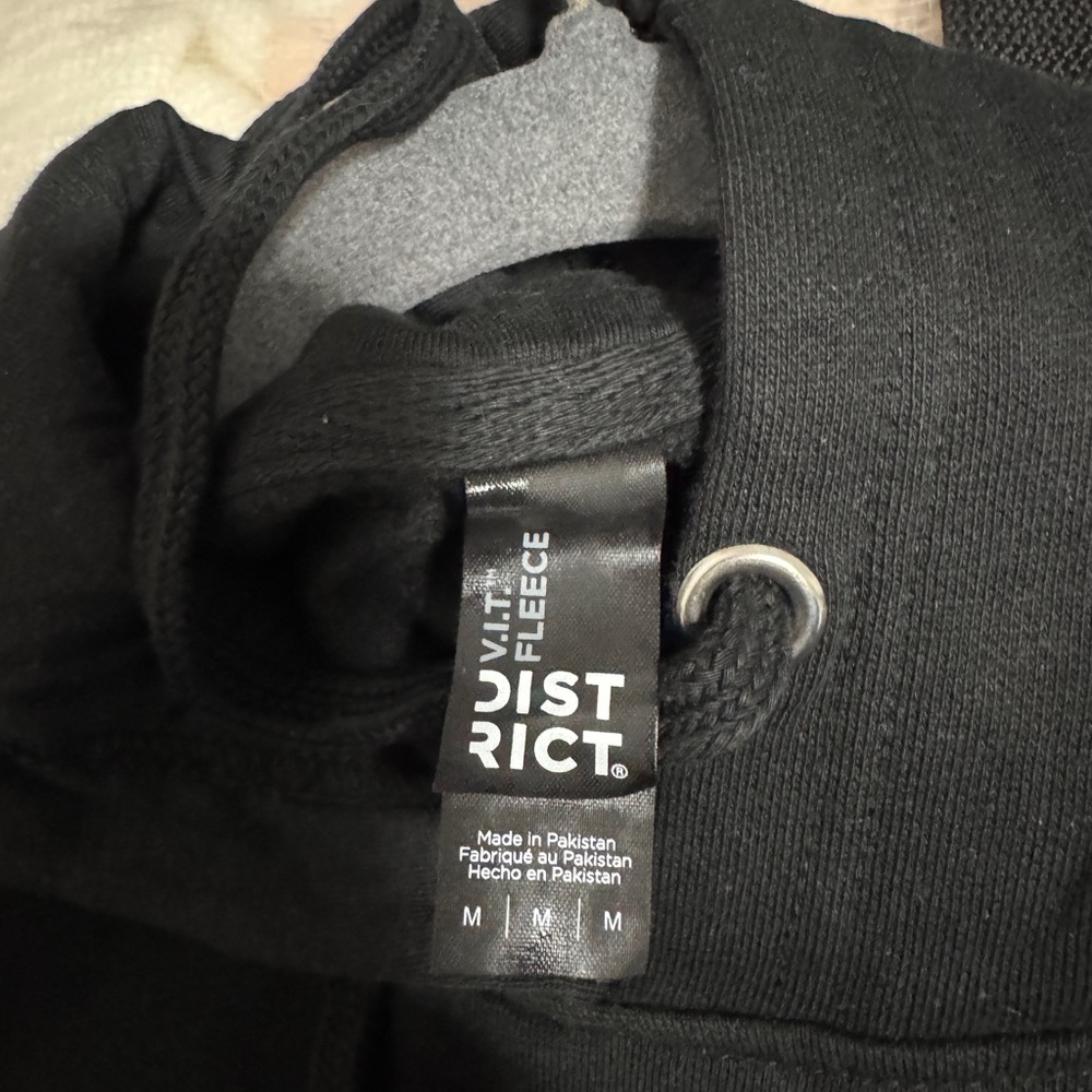 NEEDTOBREATHE CAVES World Tour Custom Hoodie - Greensboro 11.17.2023 Size M - Picture 3 of 5